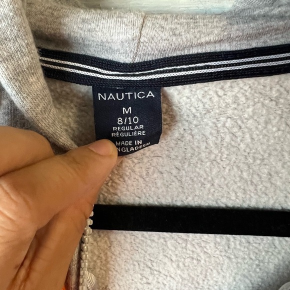 Nautica size Medium 8/10 - Picture 3 of 5